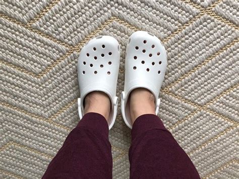 Crocs Review: I'm a Style Editor and I Love Crocs .